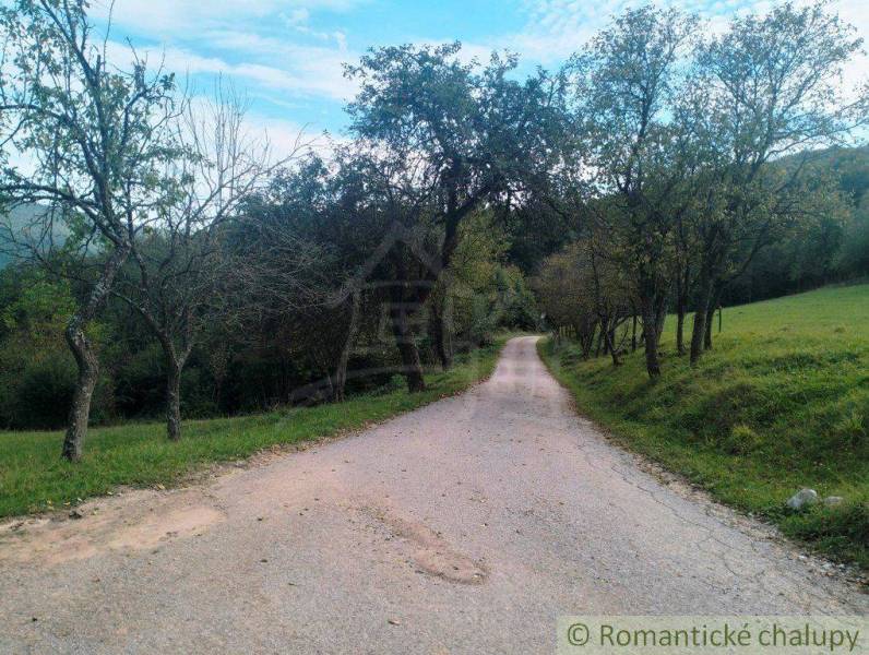 Horné Srnie Garten Kaufen reality Trenčín