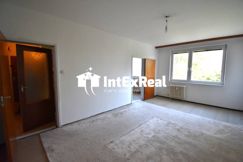 Veľký 2 i. byt,  71,22 m², balkón, komora, pivnica, SNP Galanta, viac na: /https://reality.intexreal.sk/