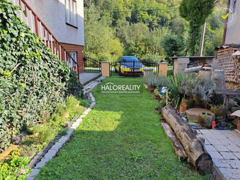 Bzenica Einfamilienhaus Kaufen reality Žiar nad Hronom