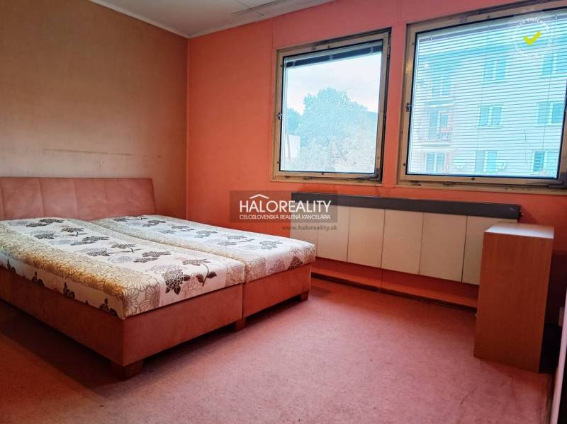 Švedlár 3-Zimmer-Wohnung Kaufen reality Gelnica