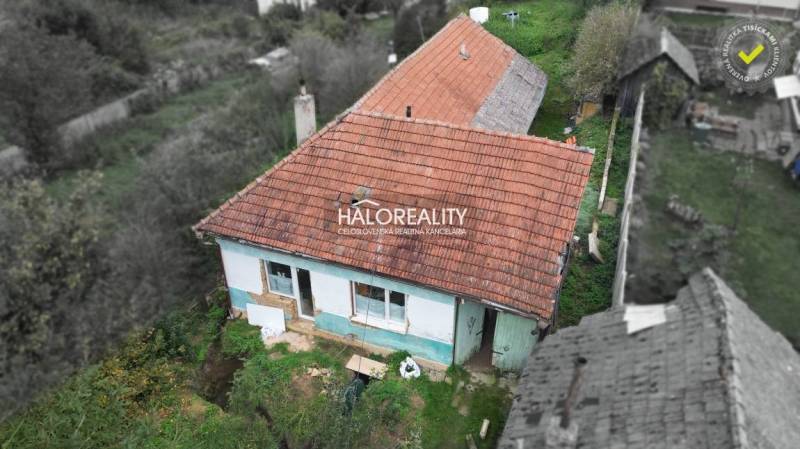 Hrachovište Einfamilienhaus Kaufen reality Nové Mesto nad Váhom