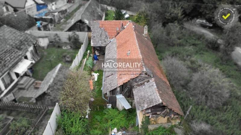 Hrachovište Einfamilienhaus Kaufen reality Nové Mesto nad Váhom