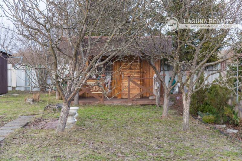 Spišská Nová Ves Garten Kaufen reality Spišská Nová Ves