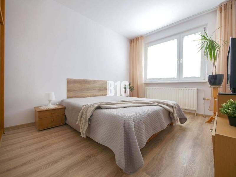 Bratislava - Petržalka 4-Zimmer-Wohnung Kaufen reality Bratislava - Petržalka