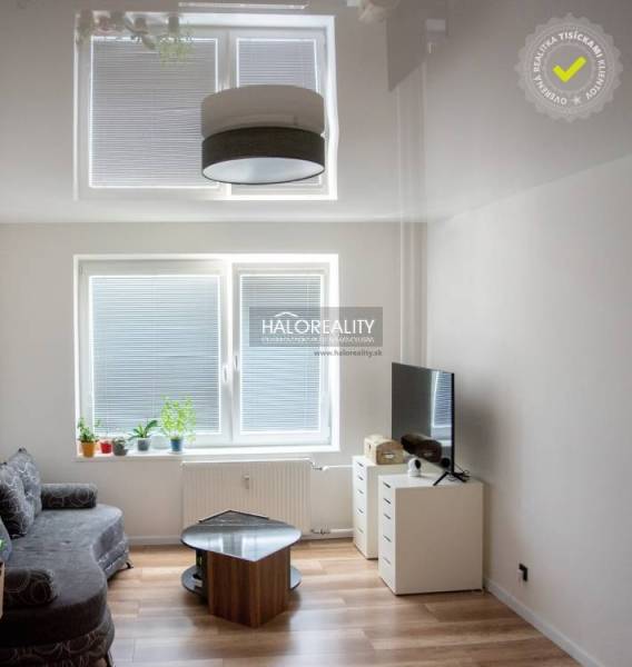 Nová Baňa 3-Zimmer-Wohnung Mieten reality Žarnovica