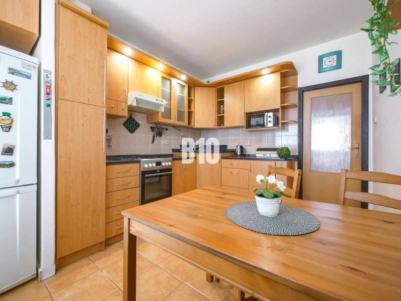 Bratislava - Petržalka 4-Zimmer-Wohnung Kaufen reality Bratislava - Petržalka