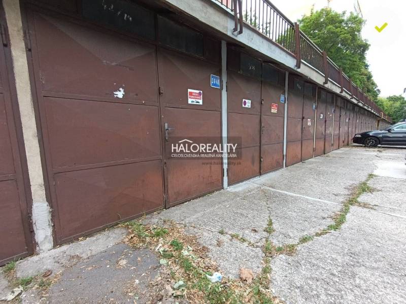 BA - Nové Mesto Garage Kaufen reality Bratislava - Nové Mesto