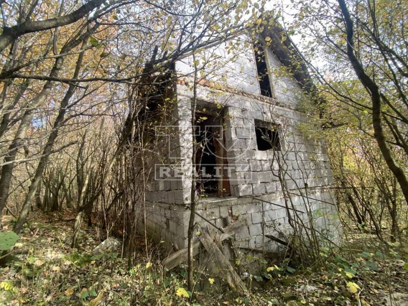 Horná Súča landwirtsch. Grundstücke Kaufen reality Trenčín