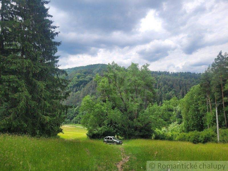 Záriečie landwirtsch. Grundstücke Kaufen reality Púchov