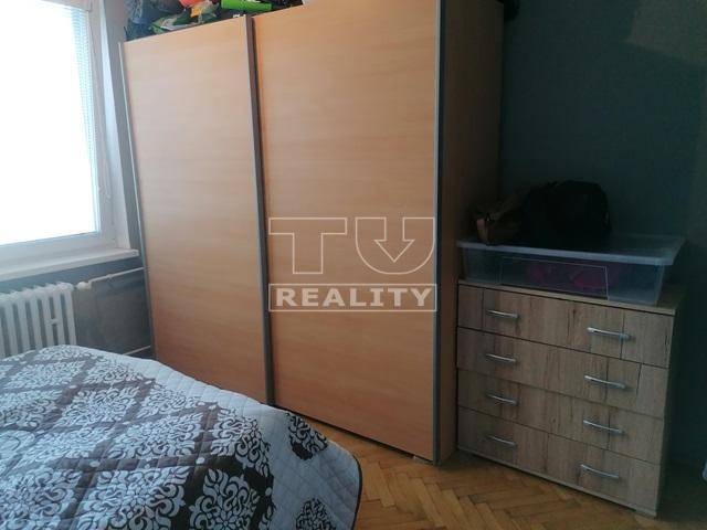 Dubnica nad Váhom 4-Zimmer-Wohnung Kaufen reality Ilava