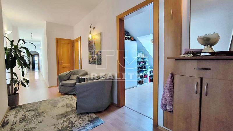 Bratislava - Nové Mesto 5+ Zimmer-Wohnung Kaufen reality Bratislava - Nové Mesto