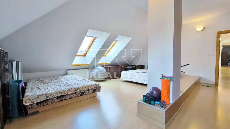 Bratislava - Nové Mesto 5+ Zimmer-Wohnung Kaufen reality Bratislava - Nové Mesto