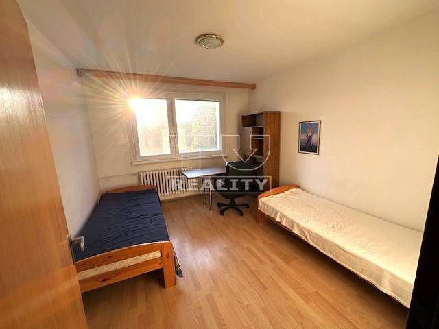 Bratislava - Petržalka 4-Zimmer-Wohnung Kaufen reality Bratislava - Petržalka