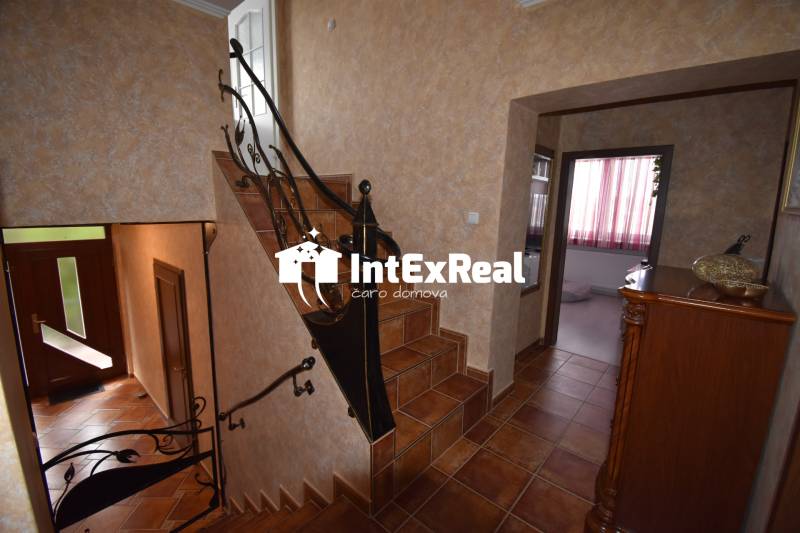 Romantický dom so všetkými vymoženosťami, Mostová, predaj, viac na: https://reality.intexreal.sk/