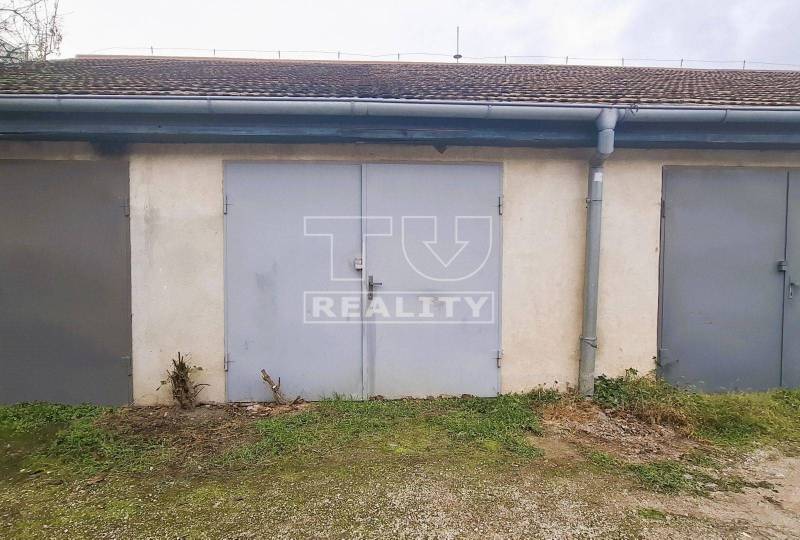 Malé Uherce Garage Kaufen reality Partizánske