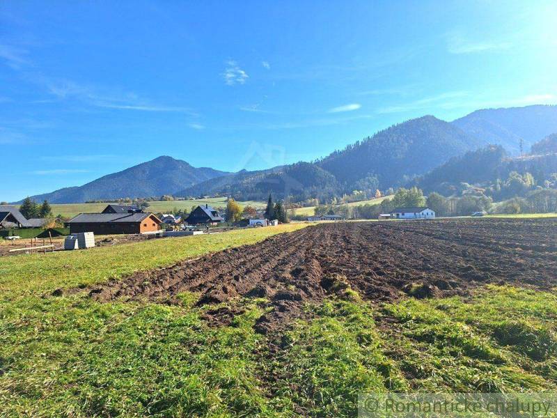 Liptovský Mikuláš landwirtsch. Grundstücke Kaufen reality Liptovský Mikuláš