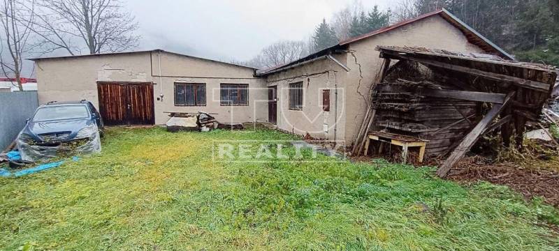 Kremnica Industrieräumlichkeiten Kaufen reality Žiar nad Hronom