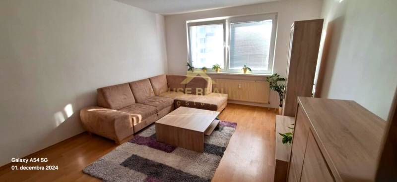 Bratislava - Dlhé diely 3-Zimmer-Wohnung Mieten reality Bratislava - Karlova Ves