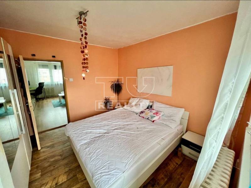 Bratislava - Vrakuňa 4-Zimmer-Wohnung Kaufen reality Bratislava - Vrakuňa