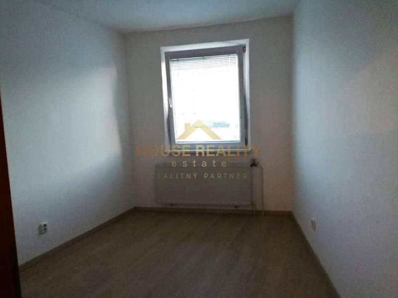 Bratislava - Dlhé diely 4-Zimmer-Wohnung Mieten reality Bratislava - Karlova Ves