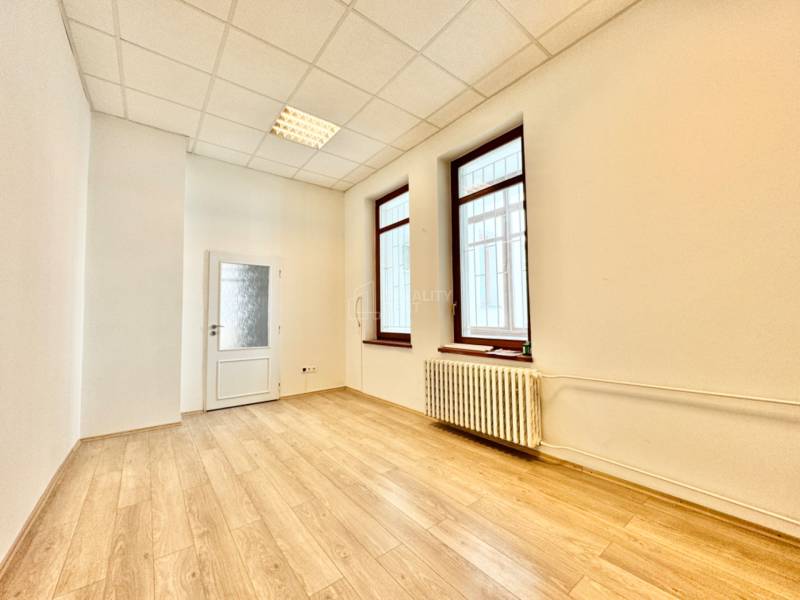 Kancelárske priestory 160 m²